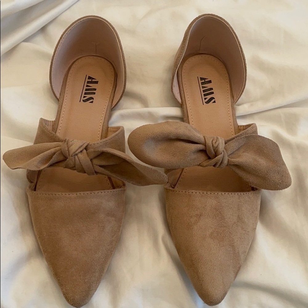 Bow suede flats